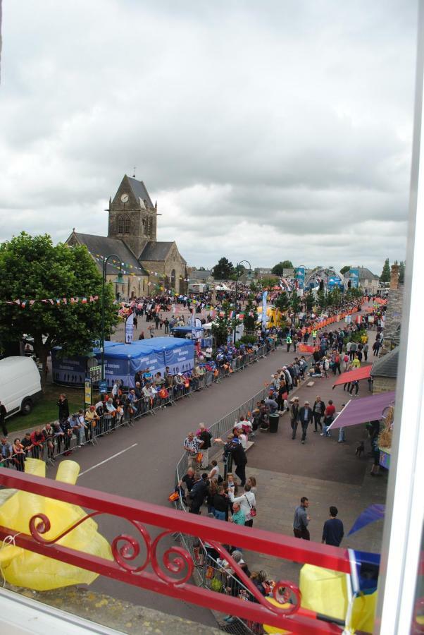 Gite Le Sainte Mere Eglise Exteriör bild